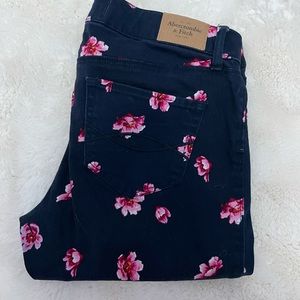 Abercrombie & Fitch Floral Skinny Pants 27